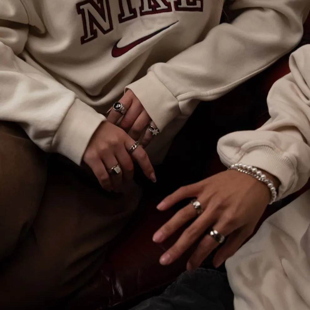8 Ball Ring