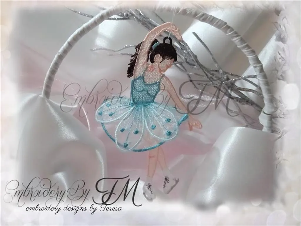 Figure skater doll / two sizes
